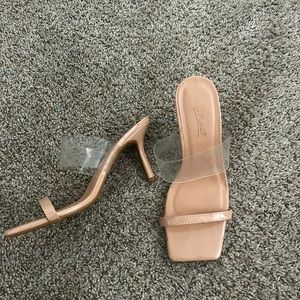 Nude mid heels. Perfect for a causal date night.